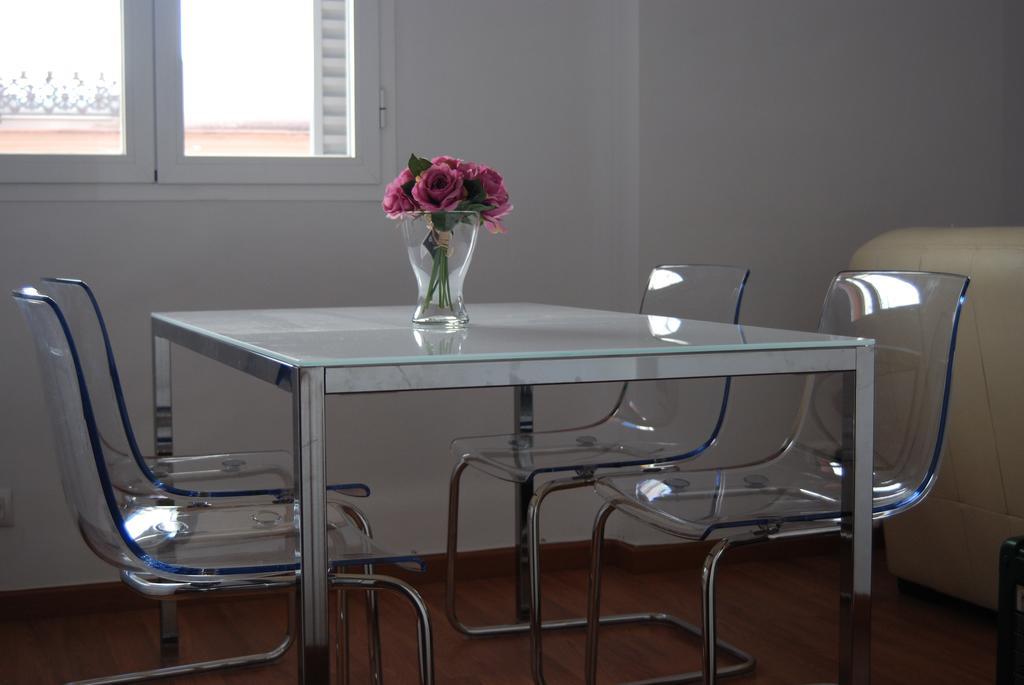 Appartement Malhara à Séville Extérieur photo